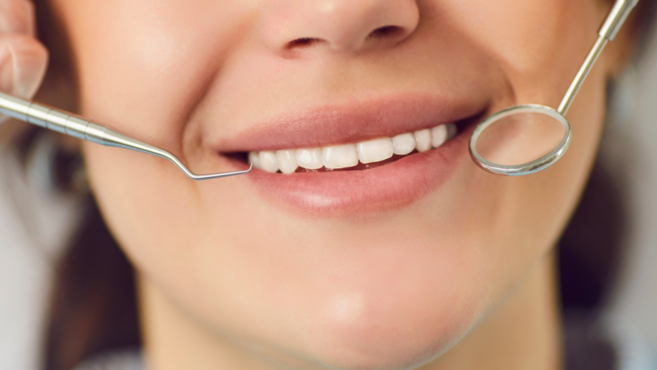 骨の再生を促す先進のAQBインプラント技術が99,800円〜